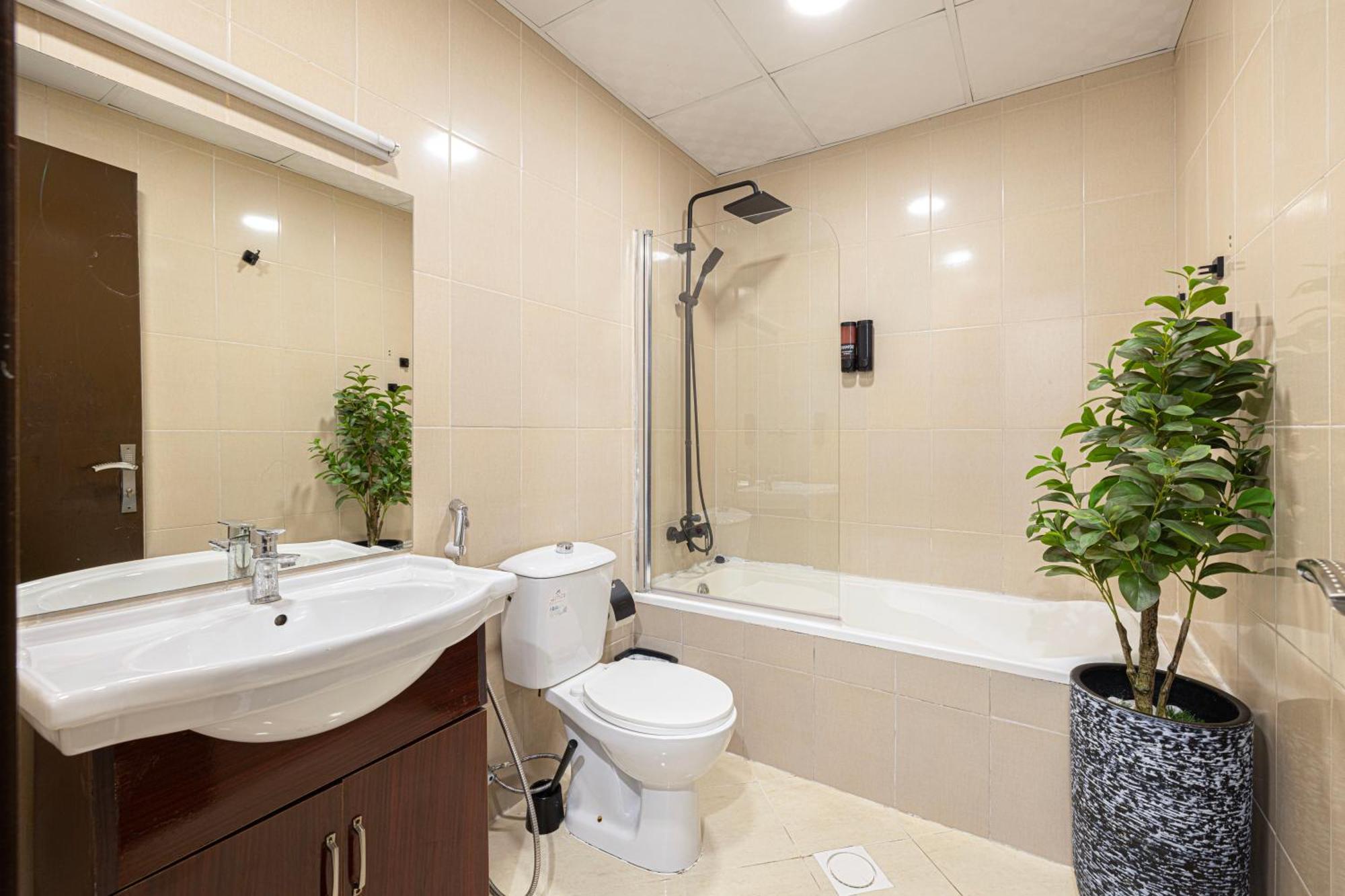 Beautiful Home, Magnificent View Apartment Dubai